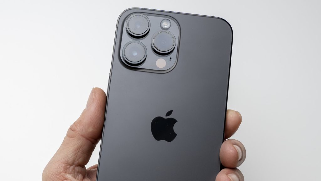 iPhone 15